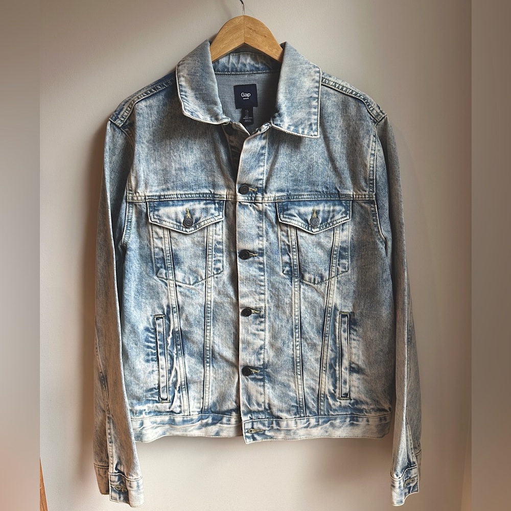 Gap Icon Denim Jacket - Men’s Acid Light Wash Jacket